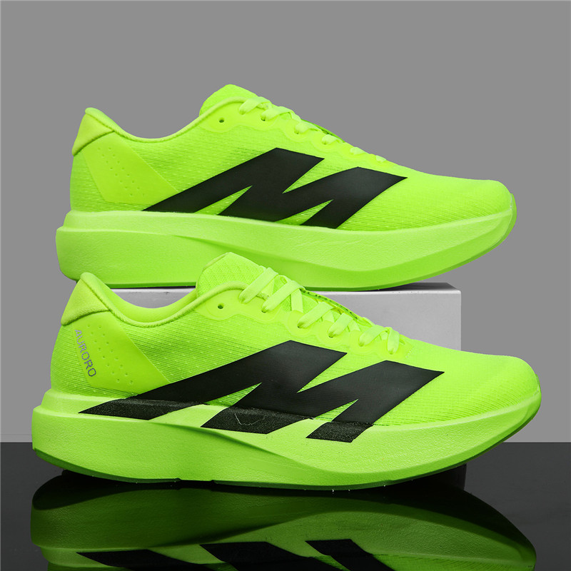 Men Ultra Light Running Shoes  - Ultragear Running 评论和价格