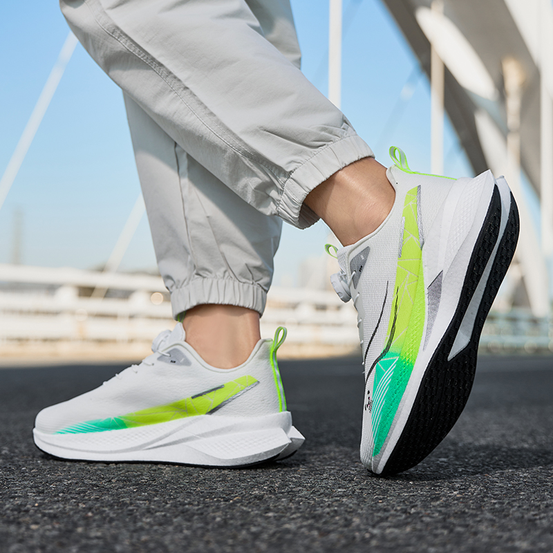 Carbon Plate Running Shoes Ult - Ultragear Running 评论和价格
